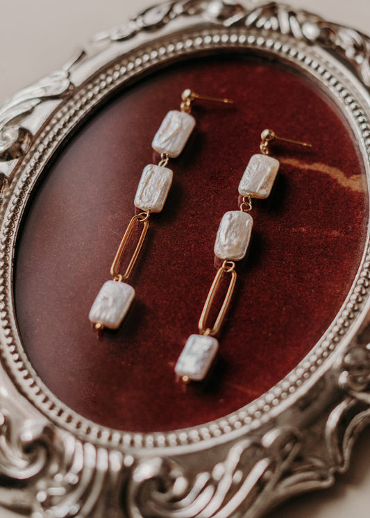 Modernism Freshwater Pearl